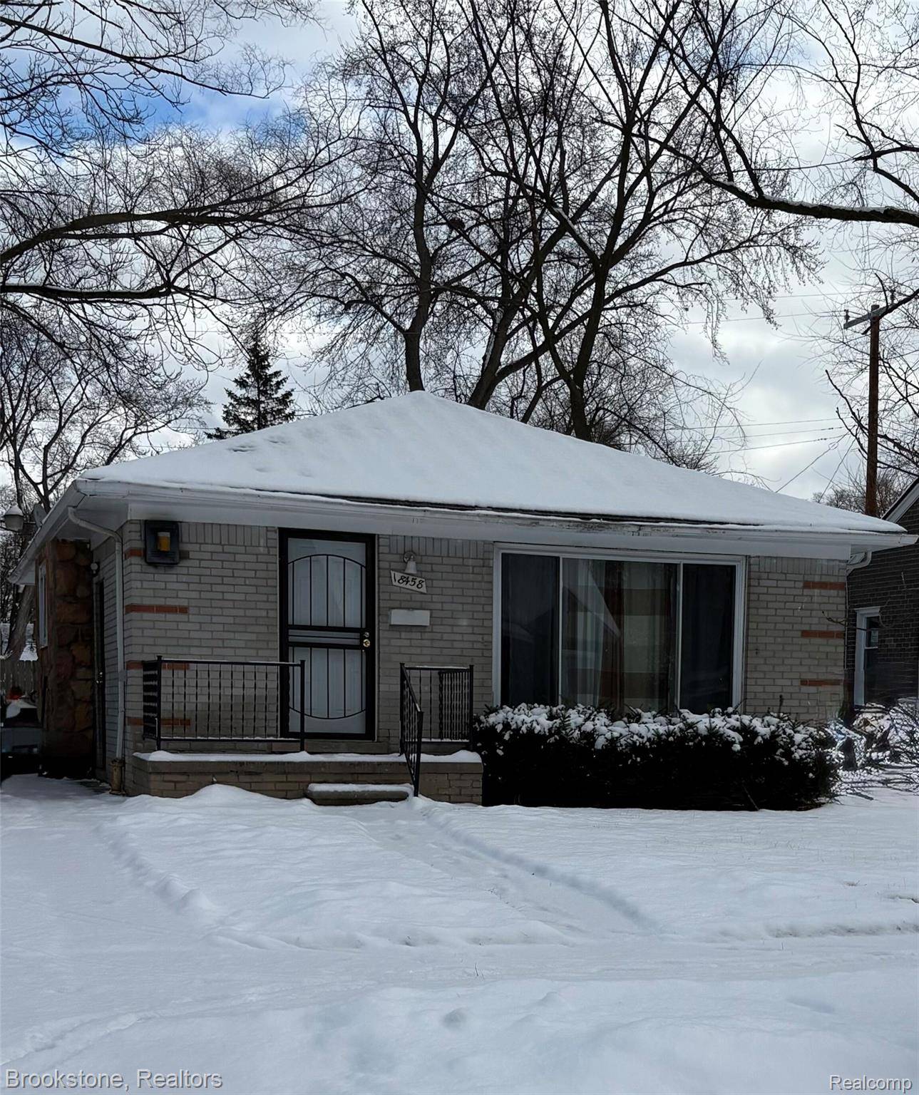 18458 Heyden ST, Detroit, MI 48219