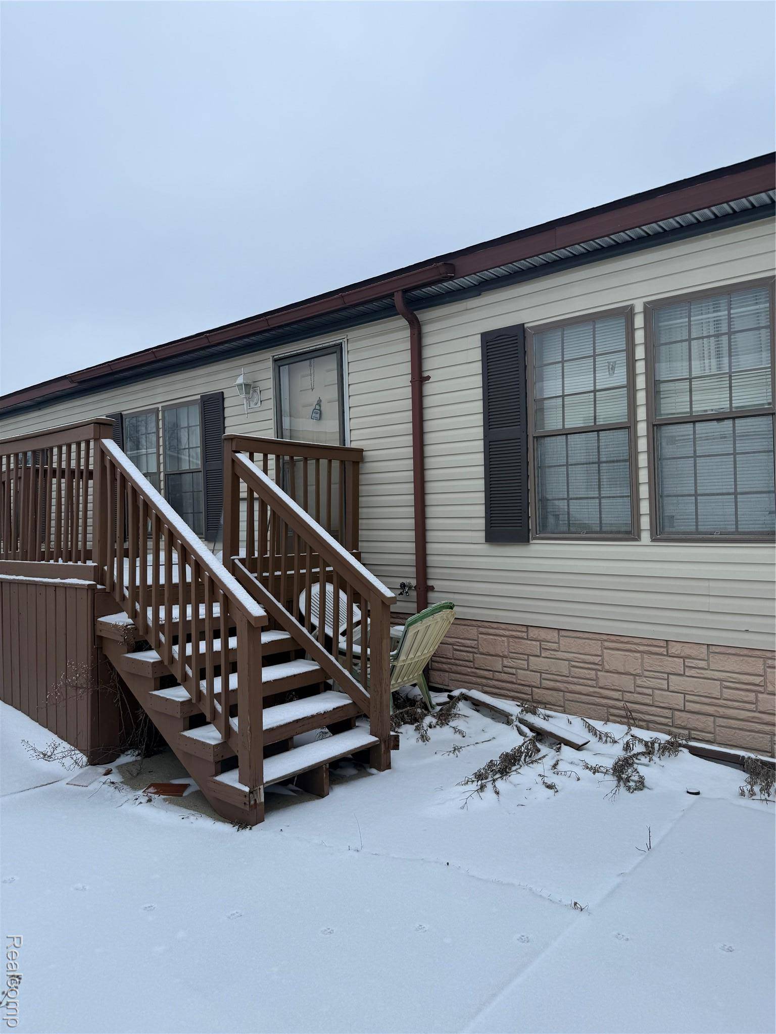 2222 S Sheeran DR, Milford Charter Township, MI 48381