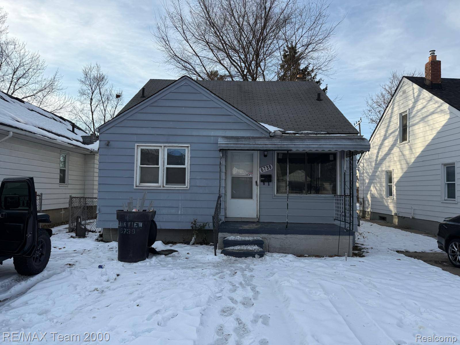 6739 Plainview AVE, Detroit, MI 48228
