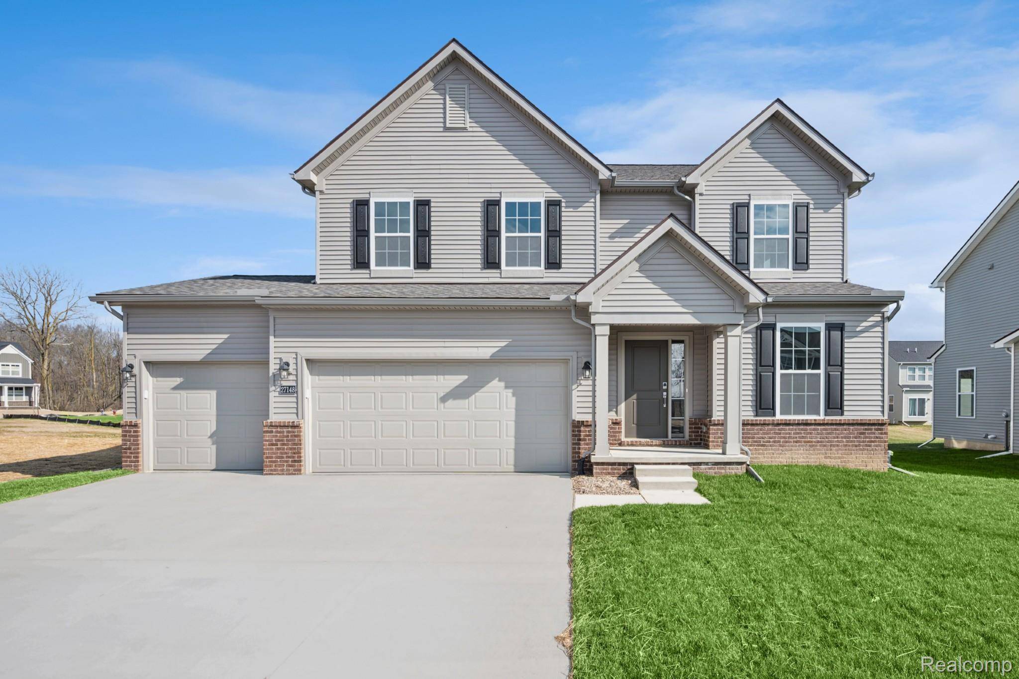 27148 Silo DR, Saline, MI 48176