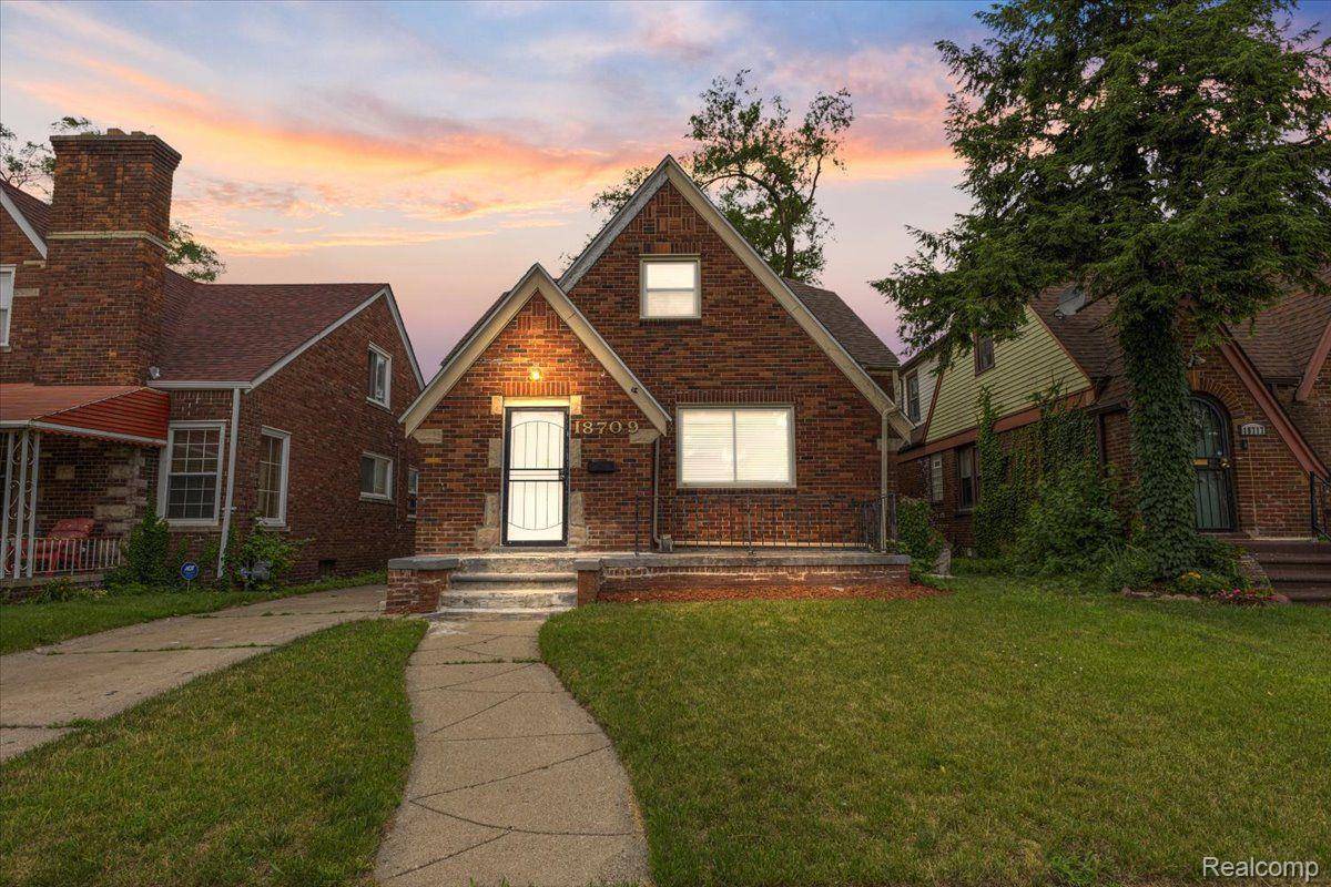 18709 SAN JUAN DR, Detroit, MI 48221
