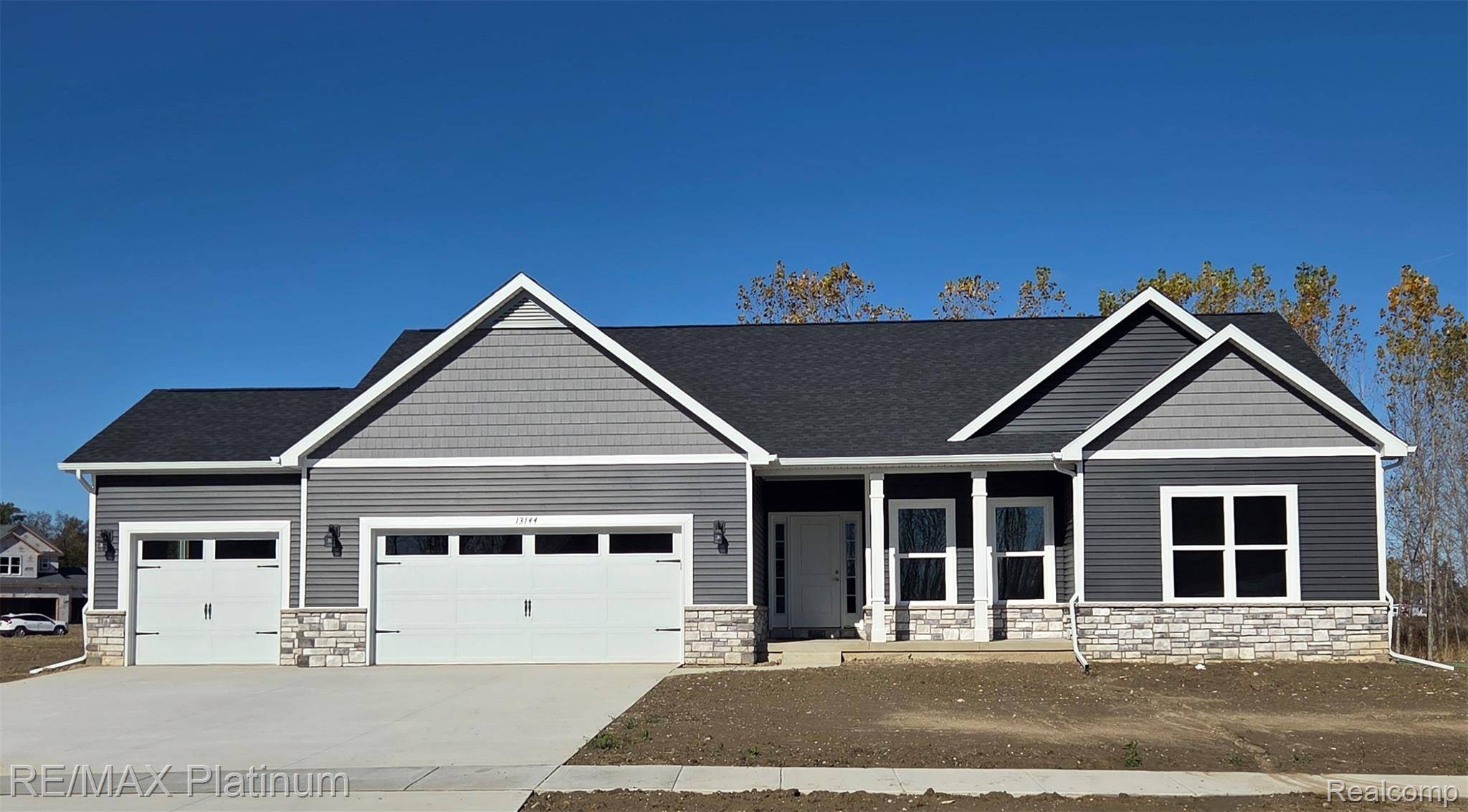 13318 Westwinds DR, Fenton Charter Township, MI 48451