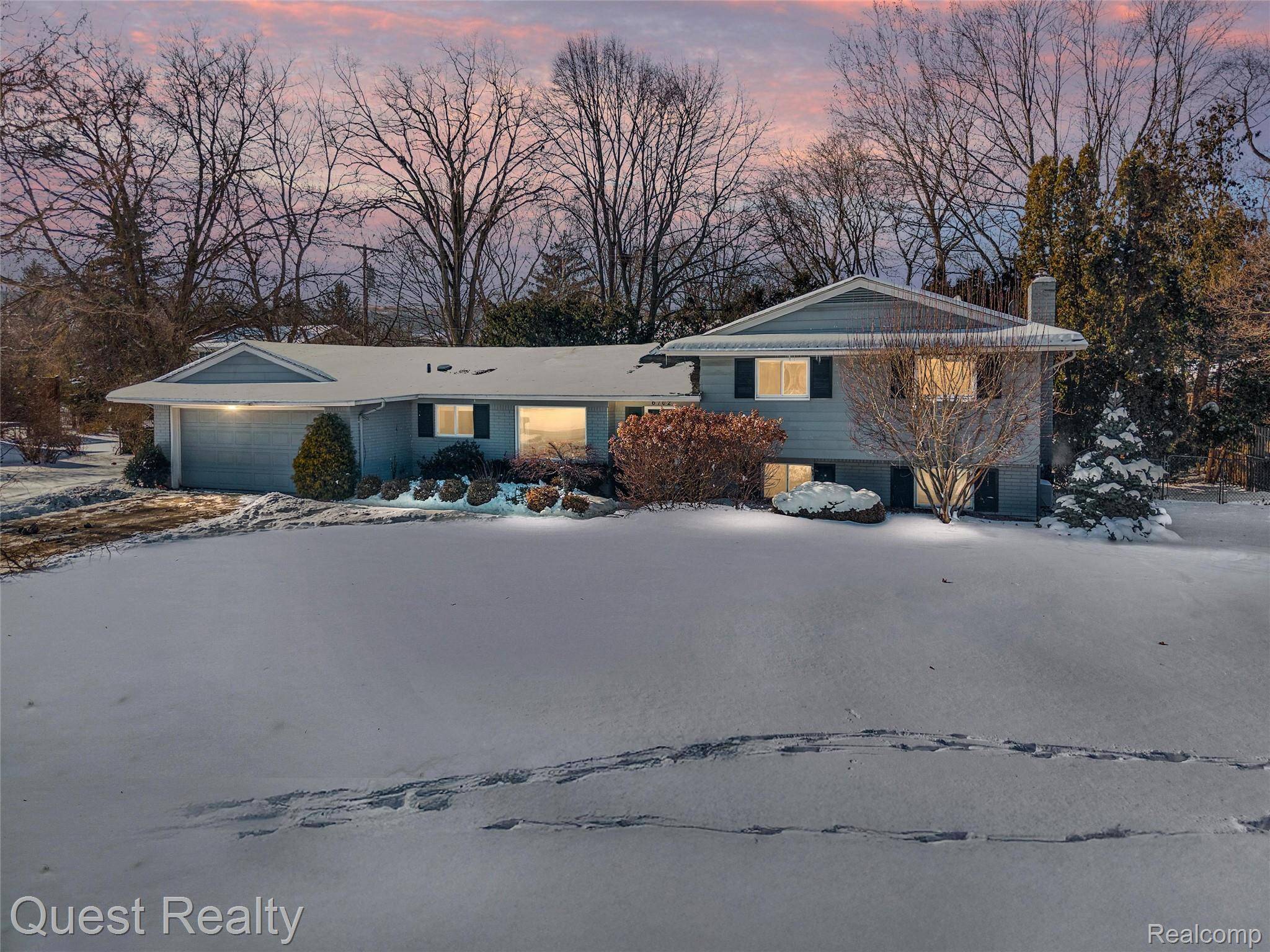 6702 Cathedral DR, Bloomfield Hills, MI 48301