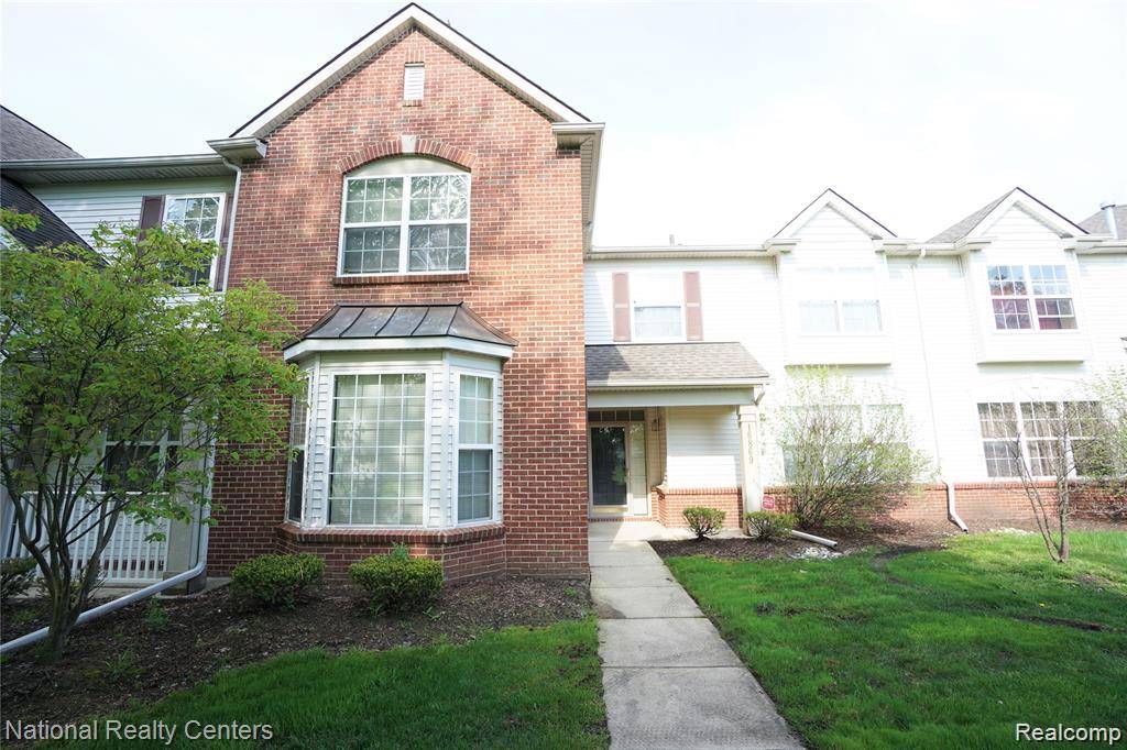 16869 HAWICK LN #5, Romulus, MI 48174