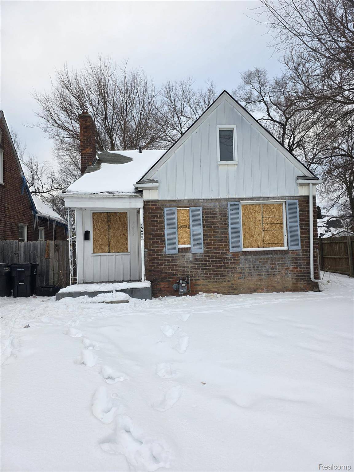 15633 Eastwood ST, Detroit, MI 48205