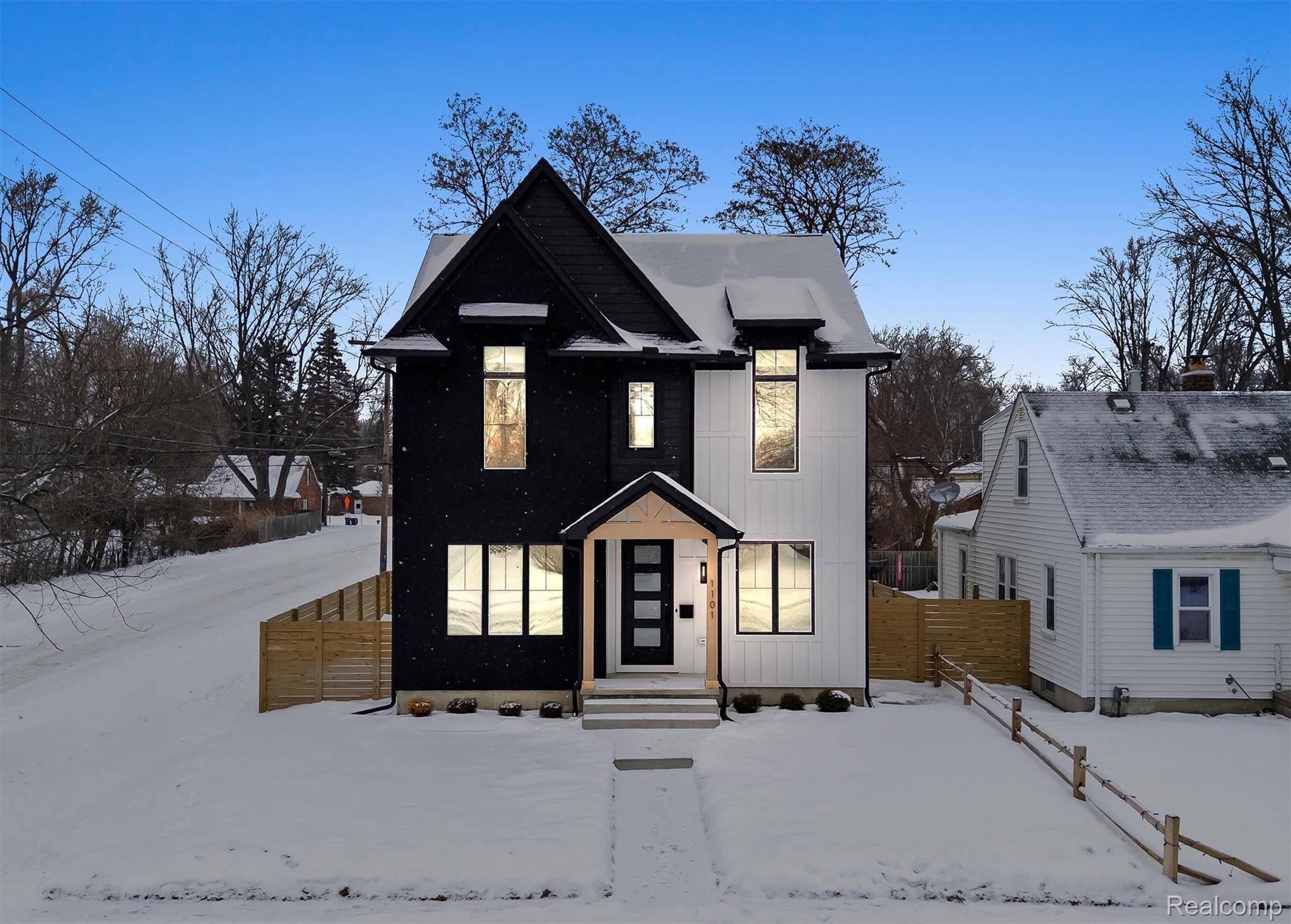 1101 Donald Avenue, Royal Oak, MI 48073