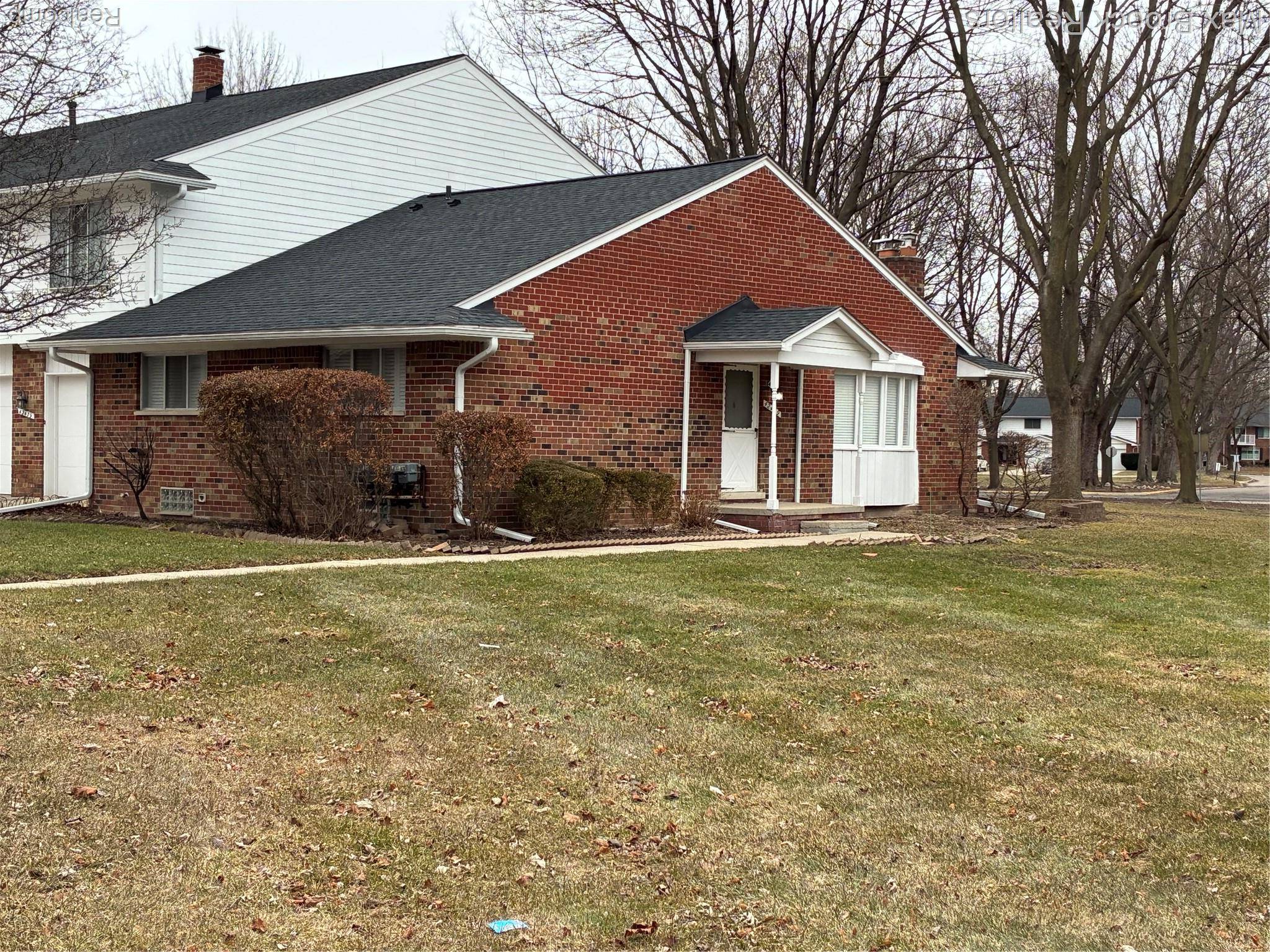 42479 Eldon CIR #27, Clinton Charter Township, MI 48038