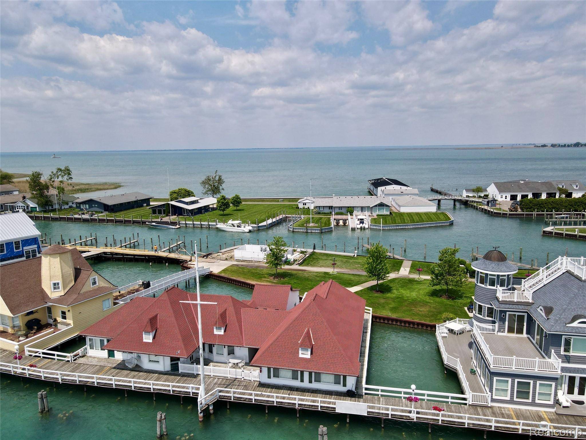 9963 S Channel Dr, Clay Township, MI 48028