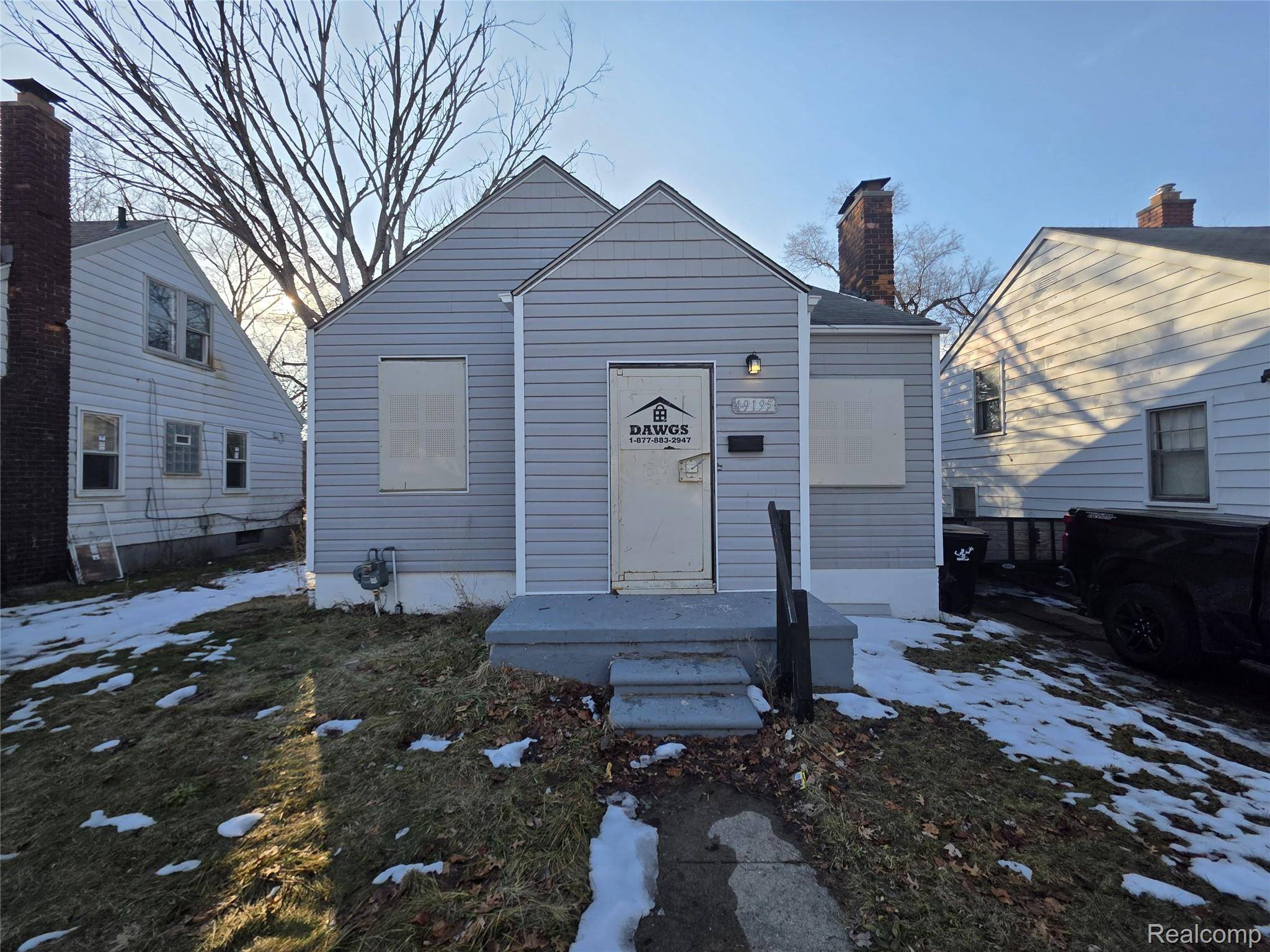 19195 Dresden ST, Detroit, MI 48205