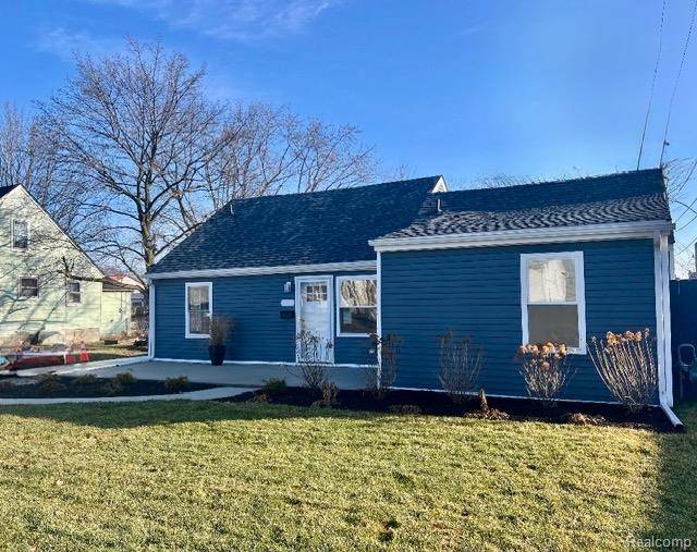 5634 Arcola AVE, Garden City, MI 48135
