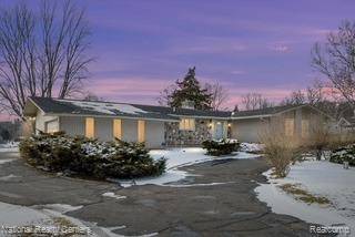 Address not disclosed, Hamburg Township, MI 48169