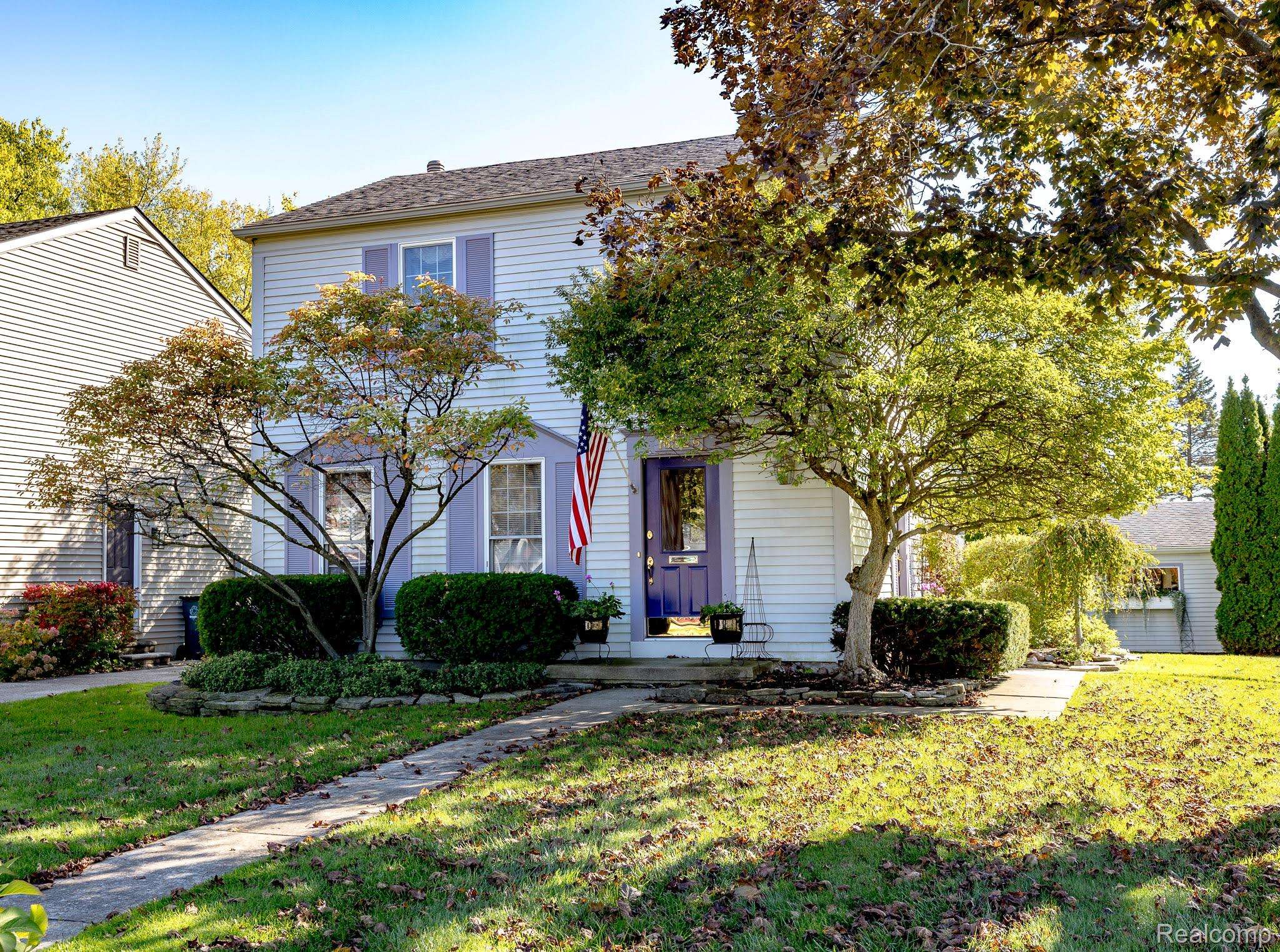 16329 Birwood AVE, Beverly Hills Village, MI 48025