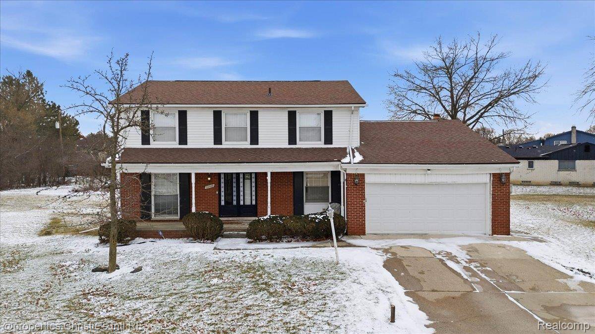 22448 Hallcroft TRL, Southfield, MI 48034