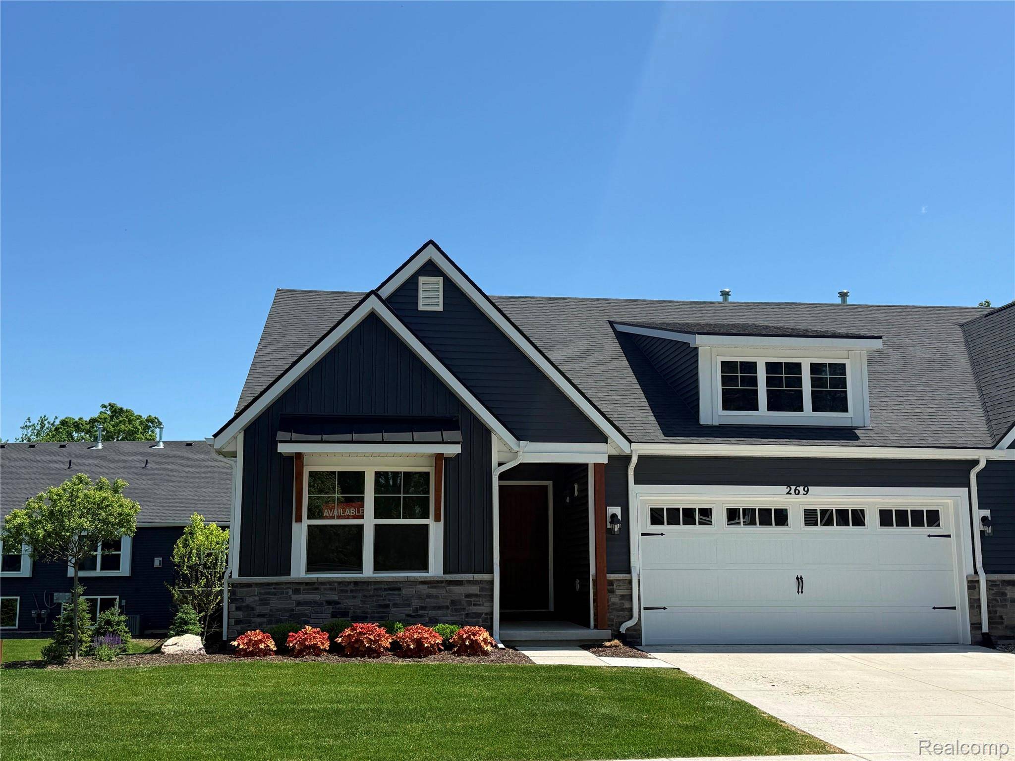 269 Canyon Creek CT #51, Marion Township, MI 48843