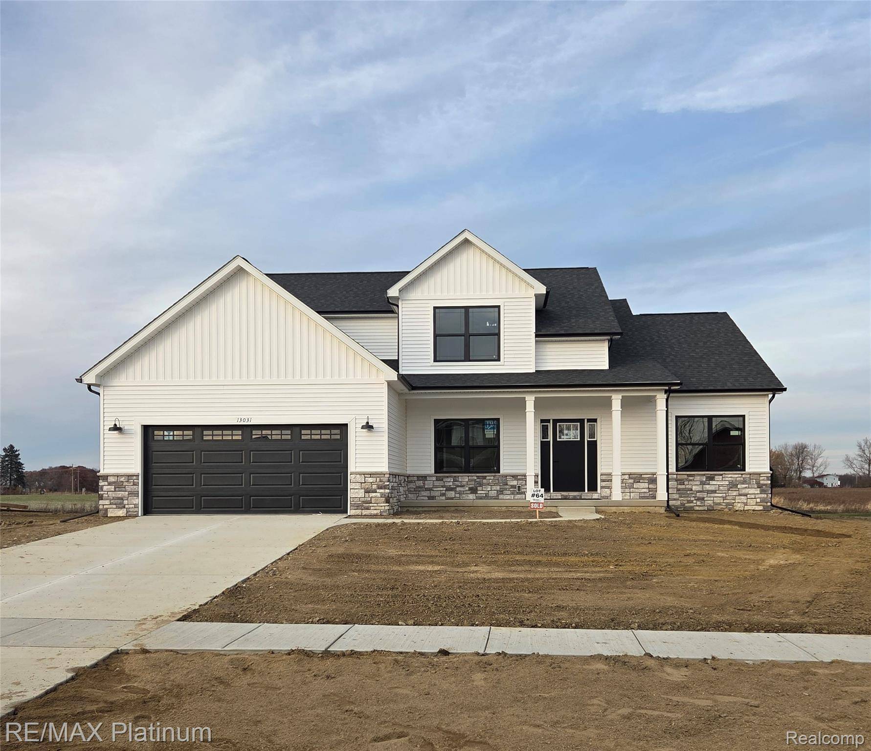 13147 Westwinds DR, Fenton Charter Township, MI 48451
