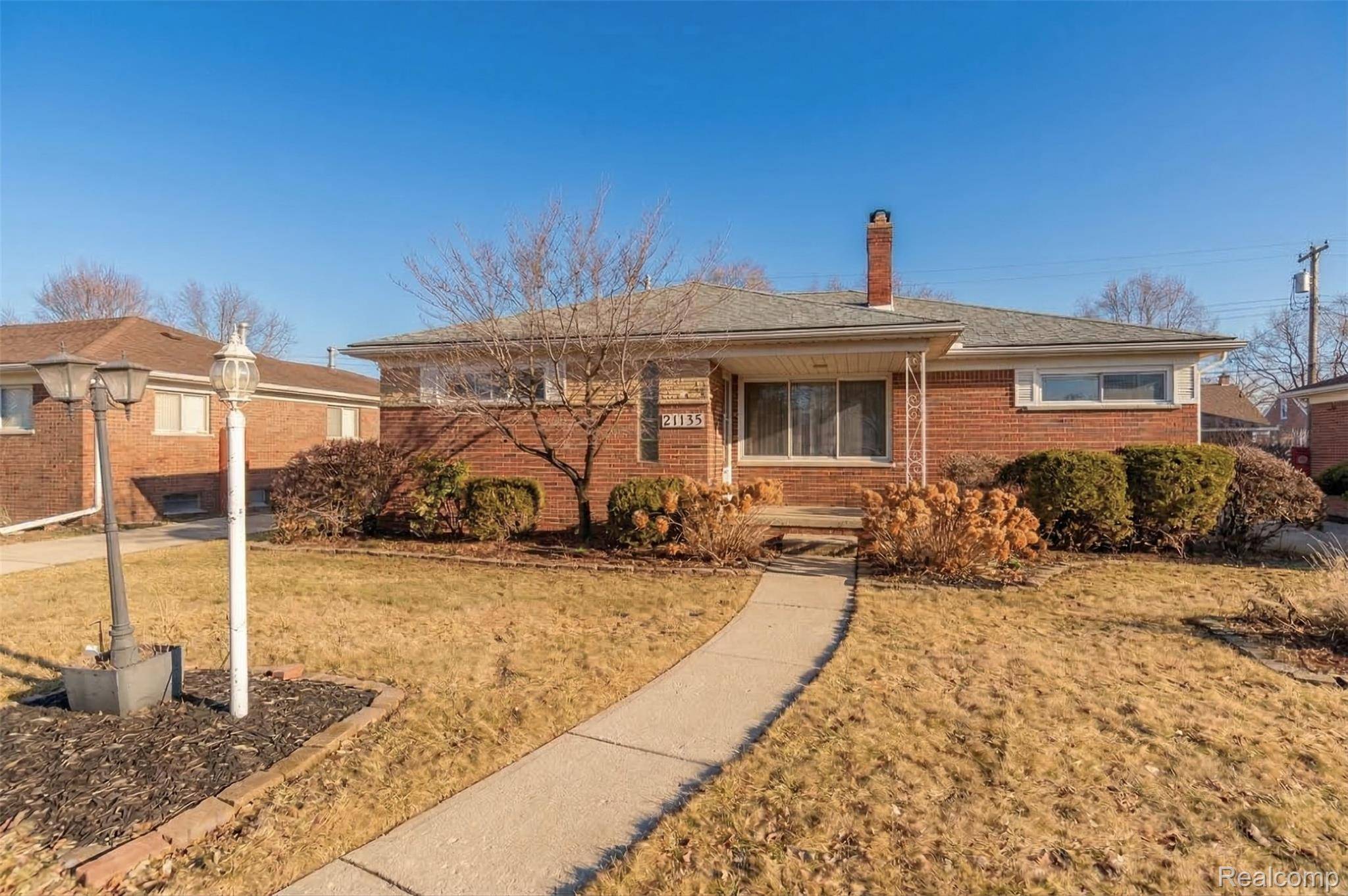 21135 Virginia AVE, Eastpointe, MI 48021