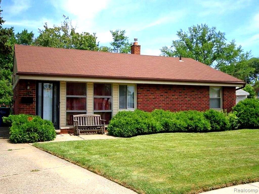 11322 Superior AVE NW, Warren, MI 48089