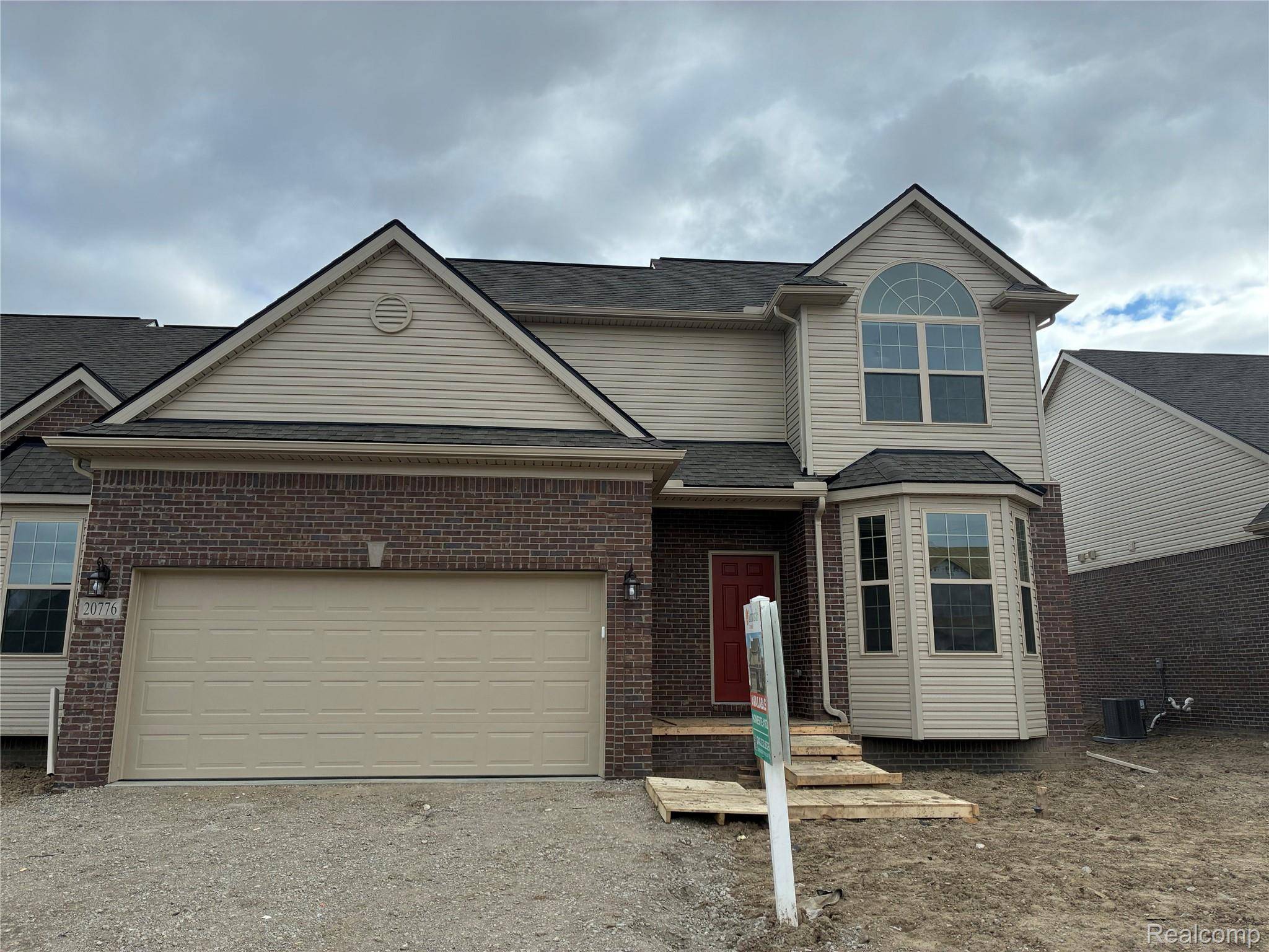 20803 Burn DR, Macomb Township, MI 48044