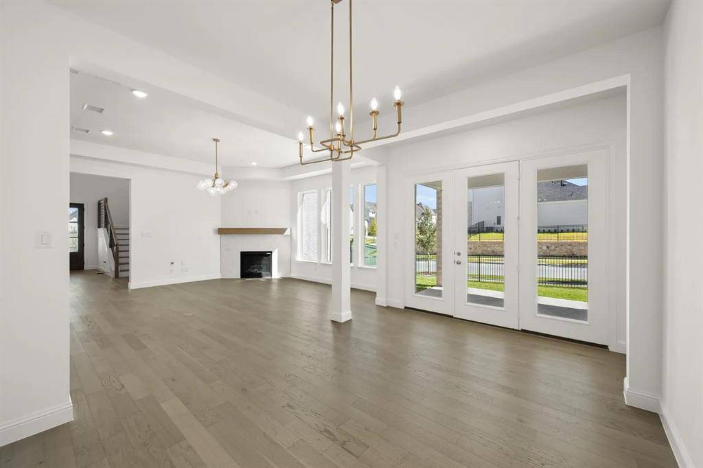 14465 Overlook Park Drive, Fort Worth, TX 76008