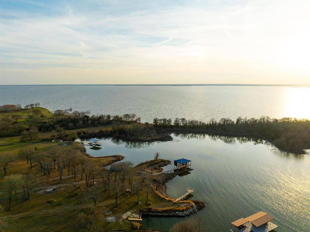 674 Briggs Boulevard, East Tawakoni, TX 75472