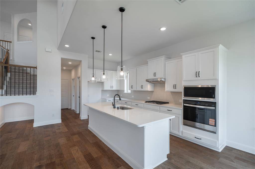 2709 Queenwood Street, Celina, TX 75009