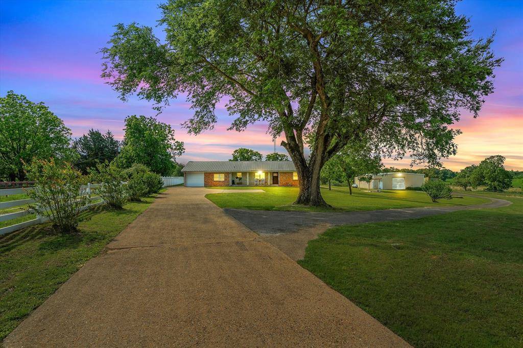1216 Vz County Road 1211, Canton, TX 75103