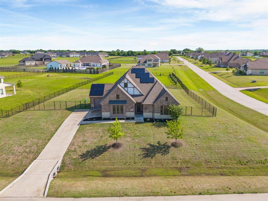930 Peppy San Trail, Lucas, TX 75002