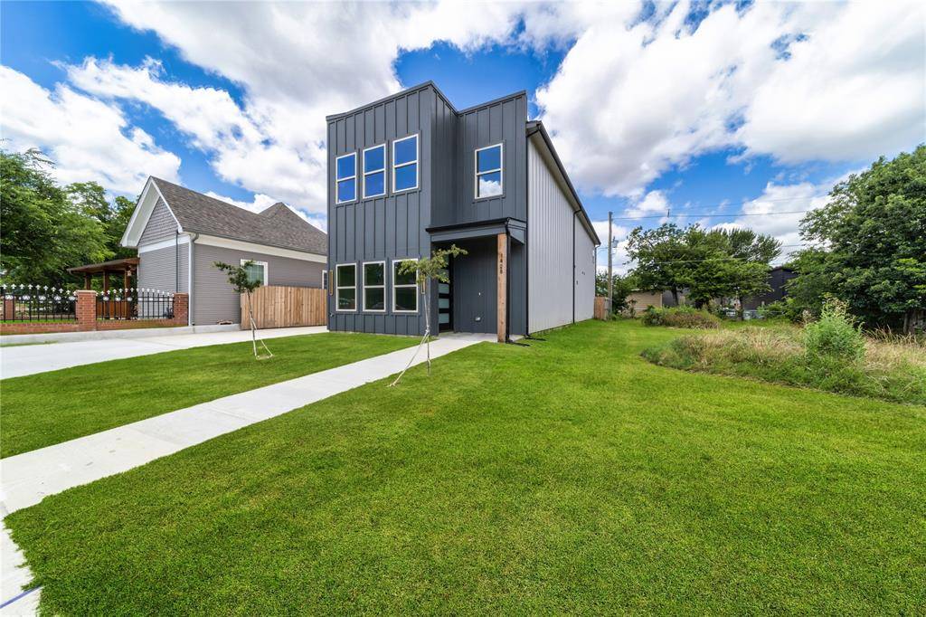 1426 Evans Avenue, Fort Worth, TX 76104