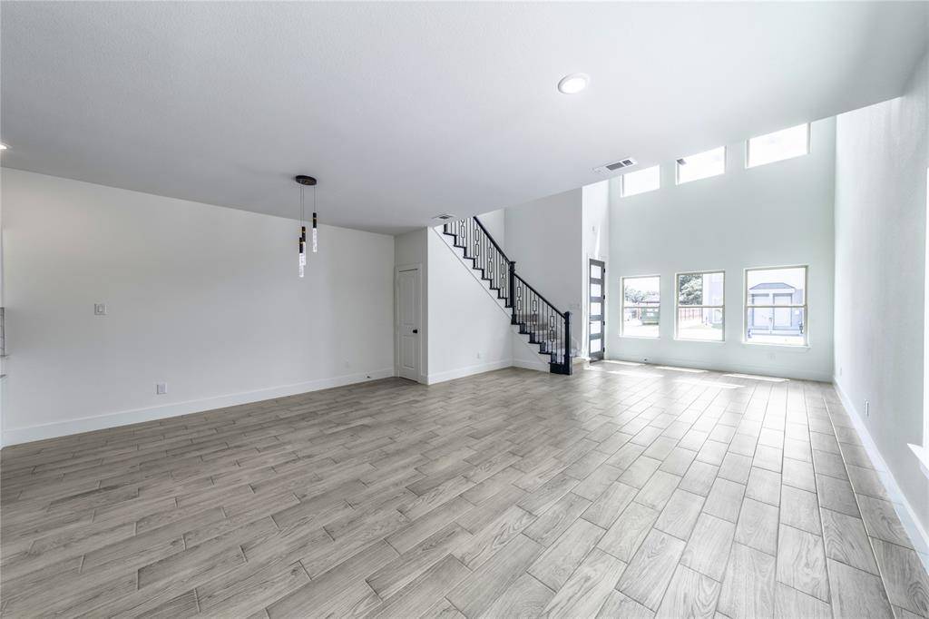 1426 Evans Avenue, Fort Worth, TX 76104