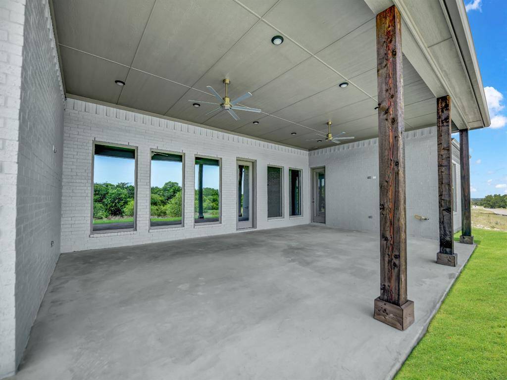 320 Tiara Trail, Fort Worth, TX 76108