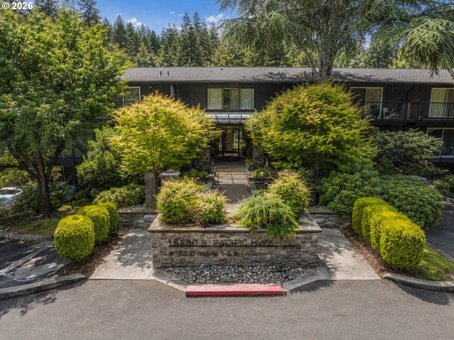 16250 PACIFIC HWY #69, Lake Oswego, OR 97034