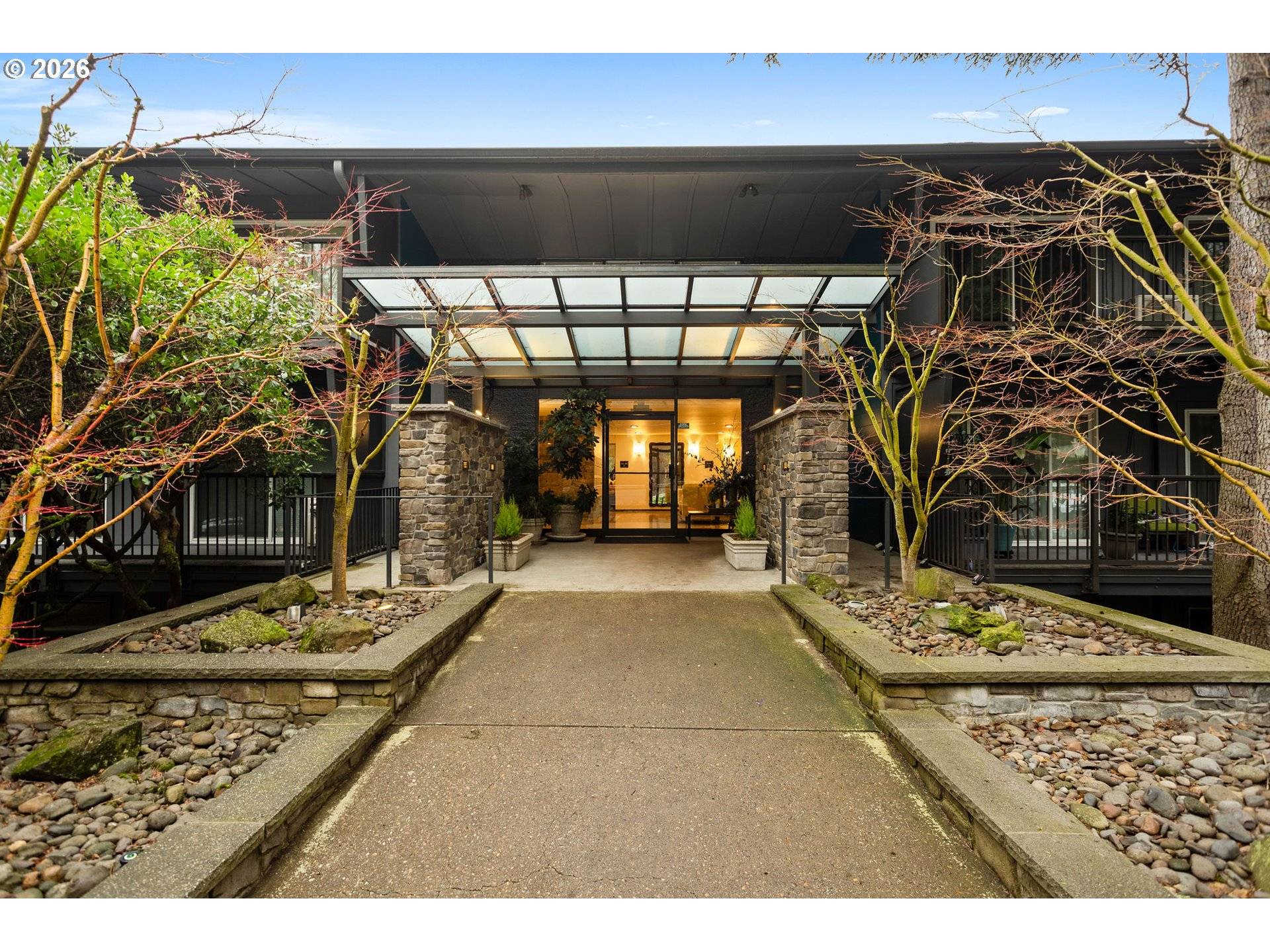 16250 PACIFIC HWY #69, Lake Oswego, OR 97034