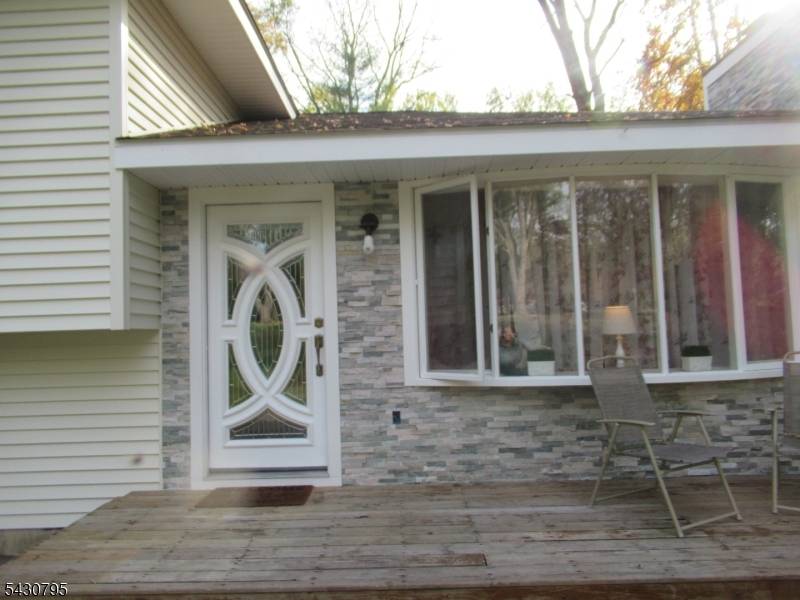 192 Bryans Rd, Washington Twp., NJ 08827