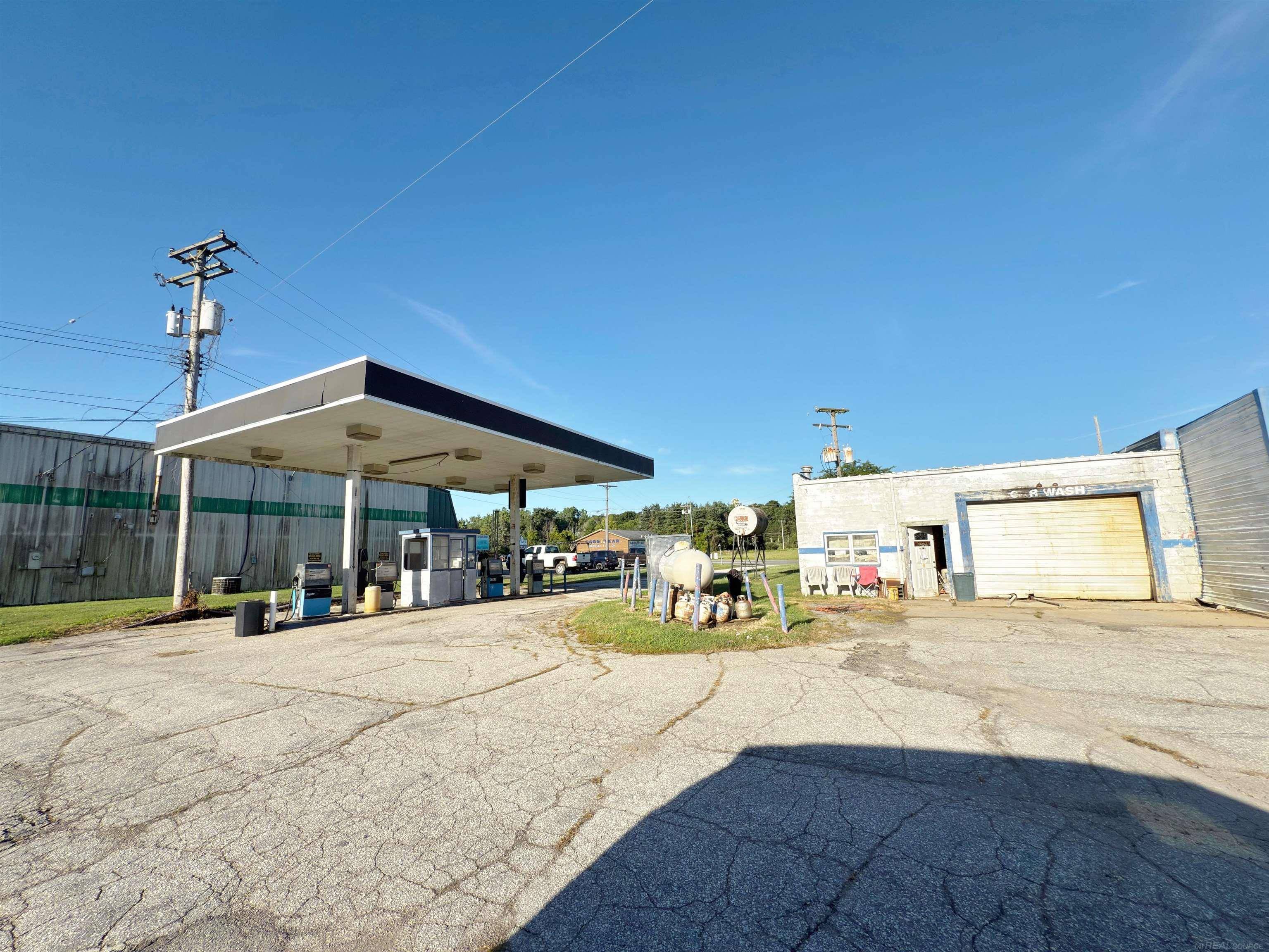 339 S Sandusky RD, Watertown Twp, MI 48471