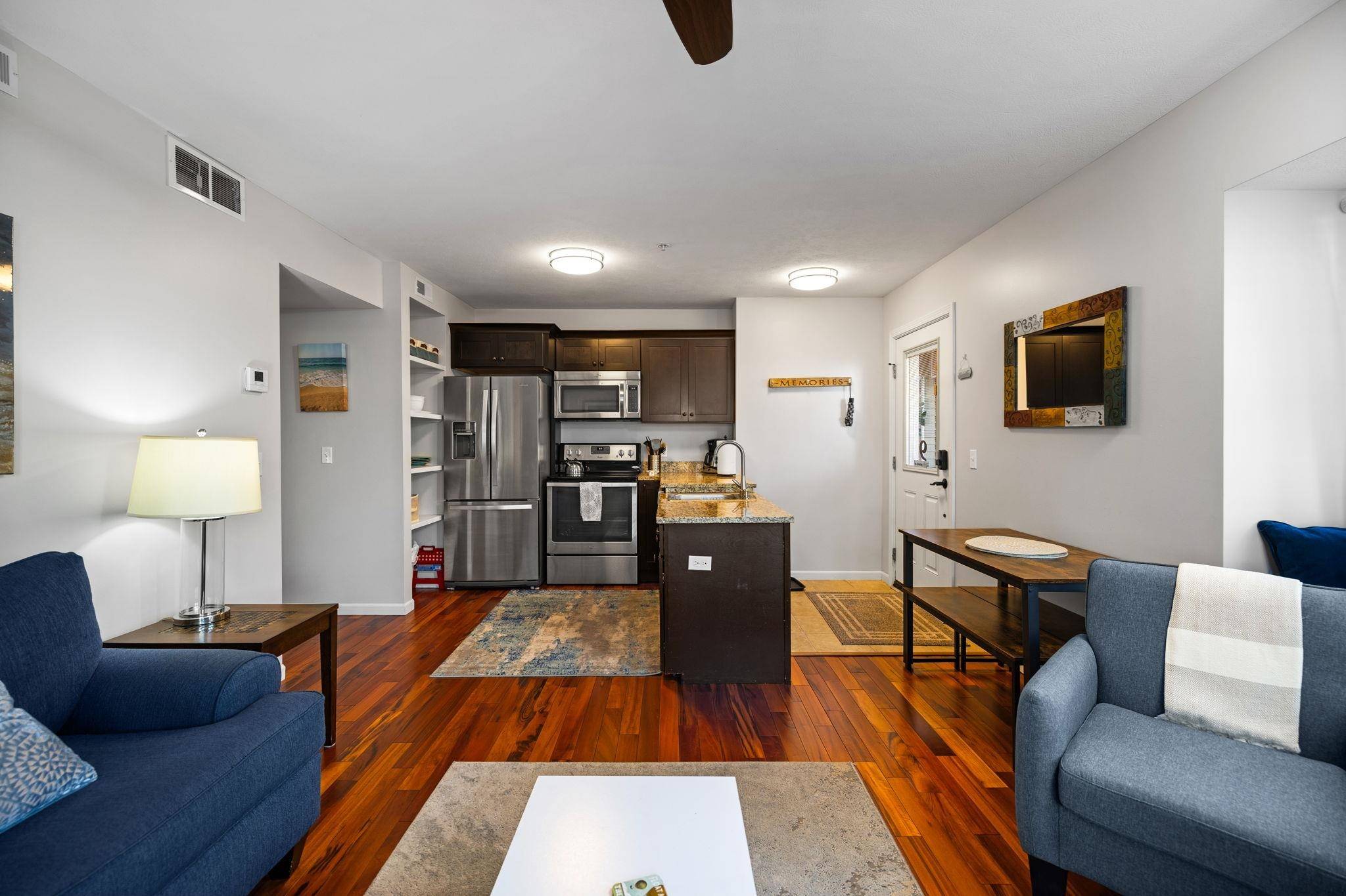 145 E Eighth ST, Traverse City, MI 49684
