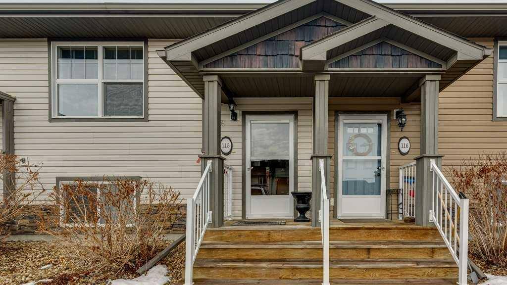 115 Redwood BLVD, Springbrook, AB T4S 0J5