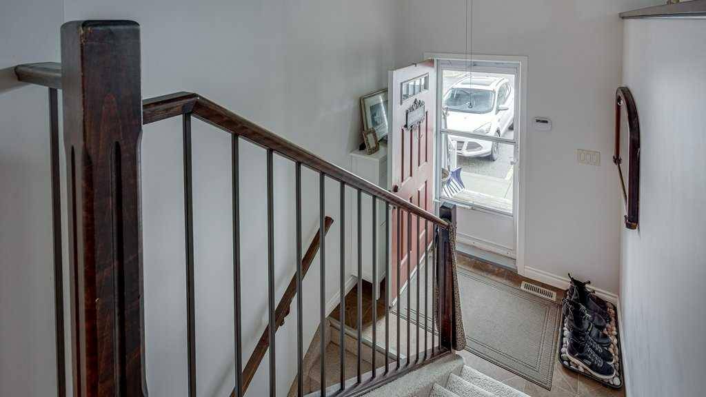 115 Redwood BLVD, Springbrook, AB T4S 0J5