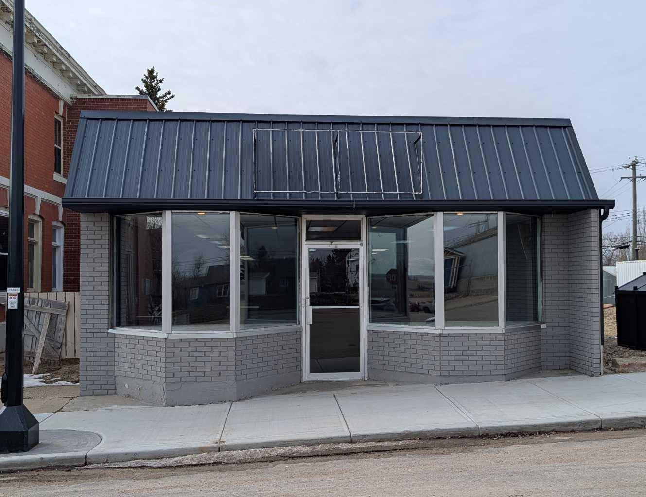 305 Main ST, Trochu, AB T0M2C0
