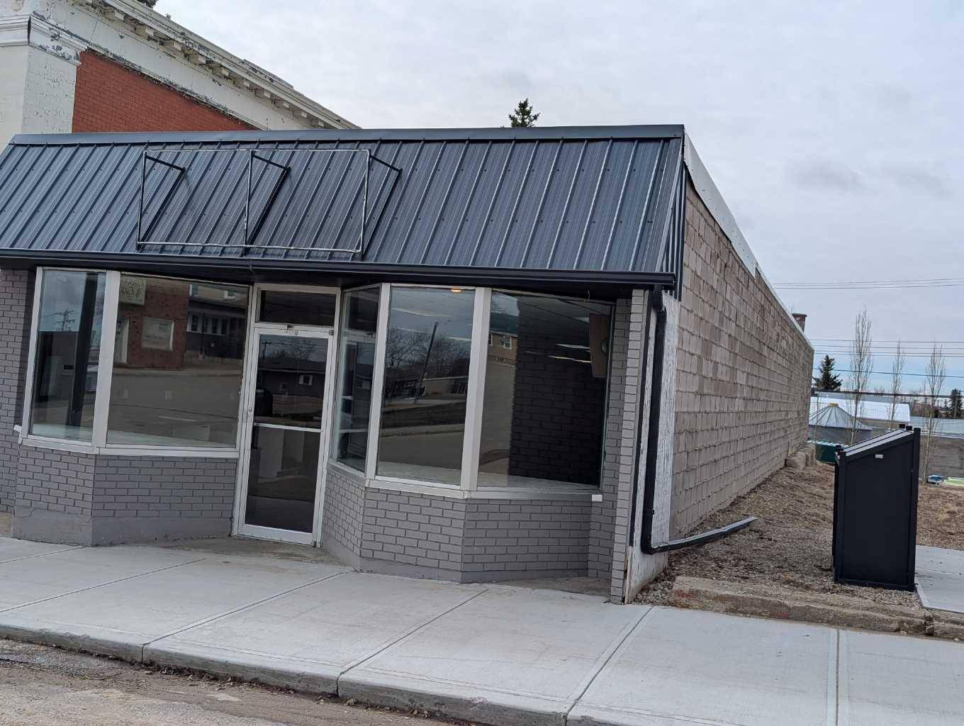 305 Main ST, Trochu, AB T0M2C0