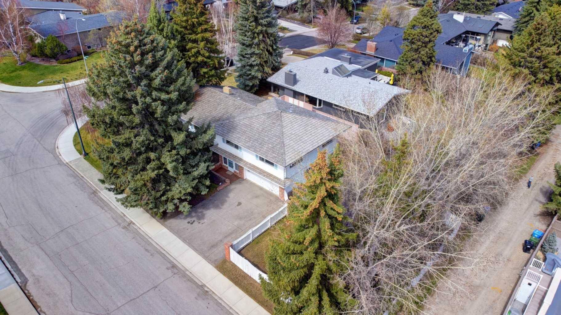 4720 Coronation DR SW, Calgary, AB T2S 1M8
