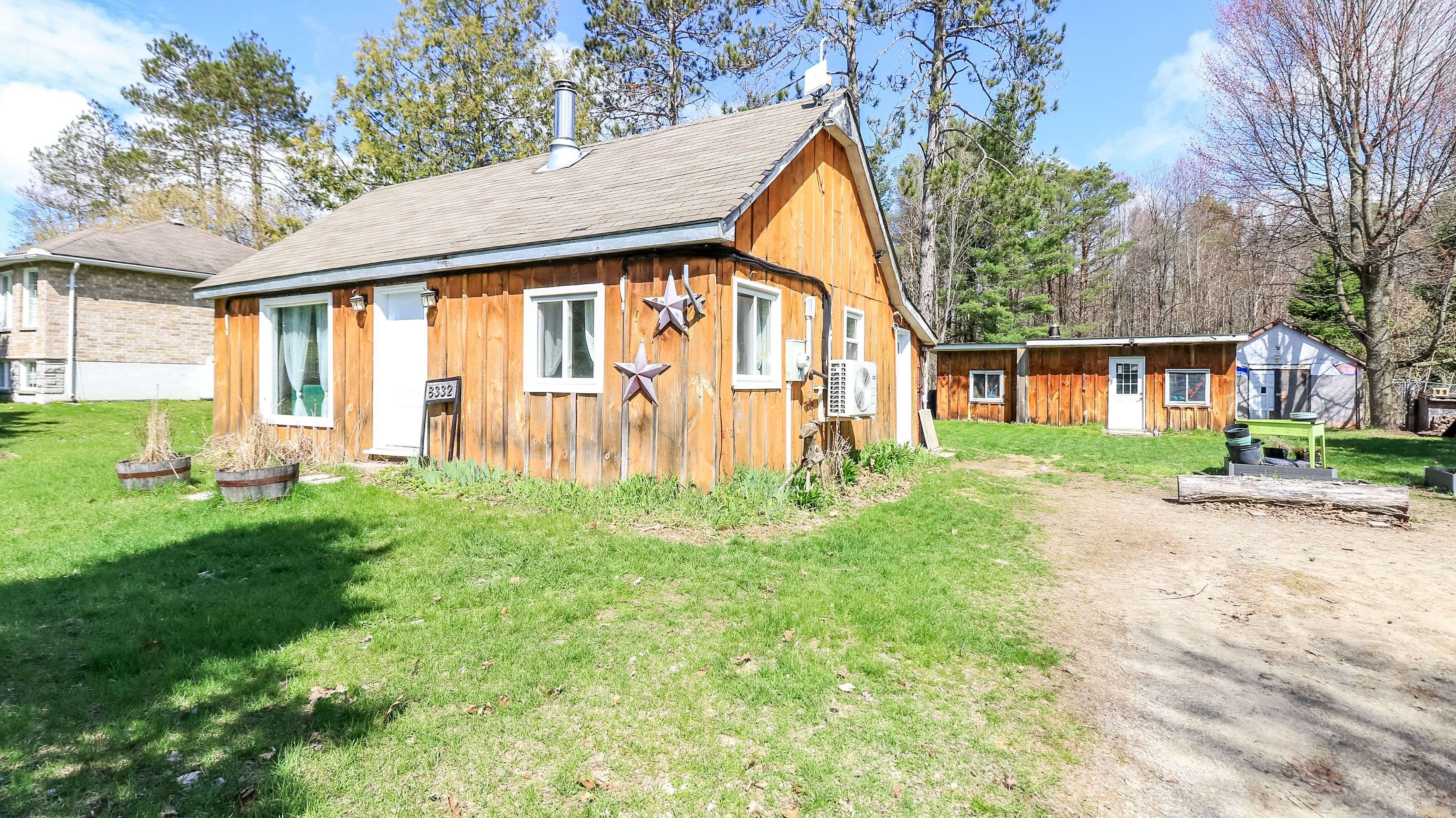 8332 Main ST, Adjala-tosorontio, ON L0M 1M0
