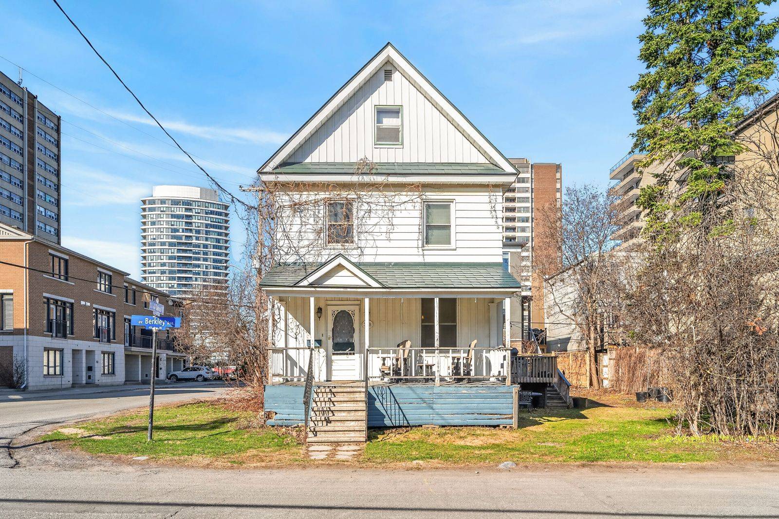 388 Berkley AVE, Carlingwood - Westboro And Area, ON K2A 2G7