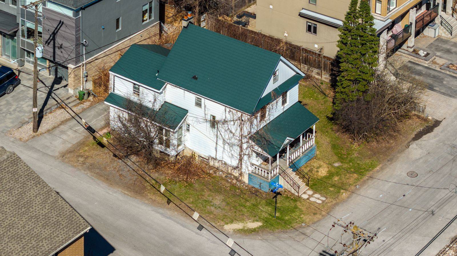 388 Berkley AVE, Carlingwood - Westboro And Area, ON K2A 2G7