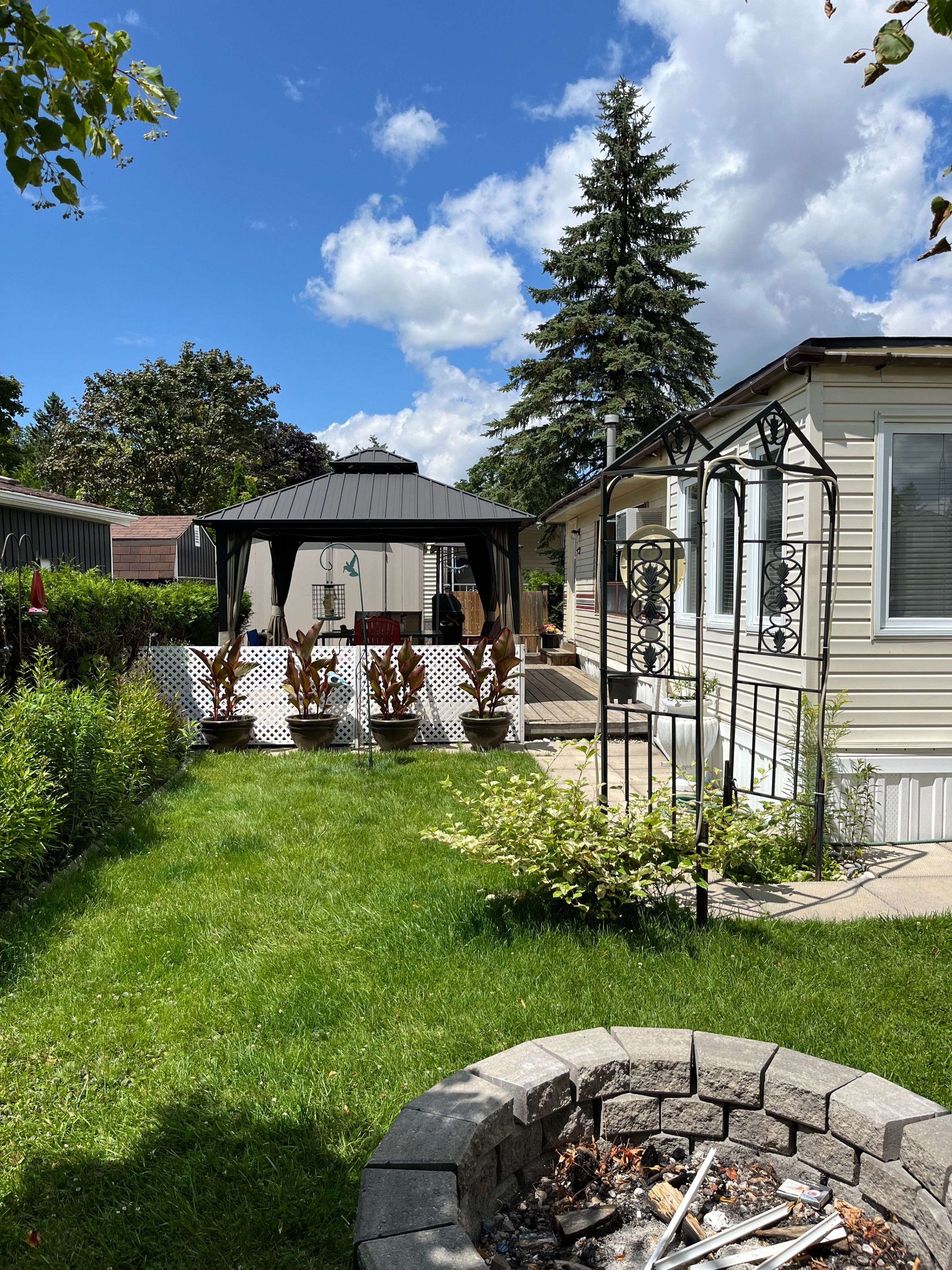 2073 Friendly BLVD, Centre Wellington, ON N1M 2W5