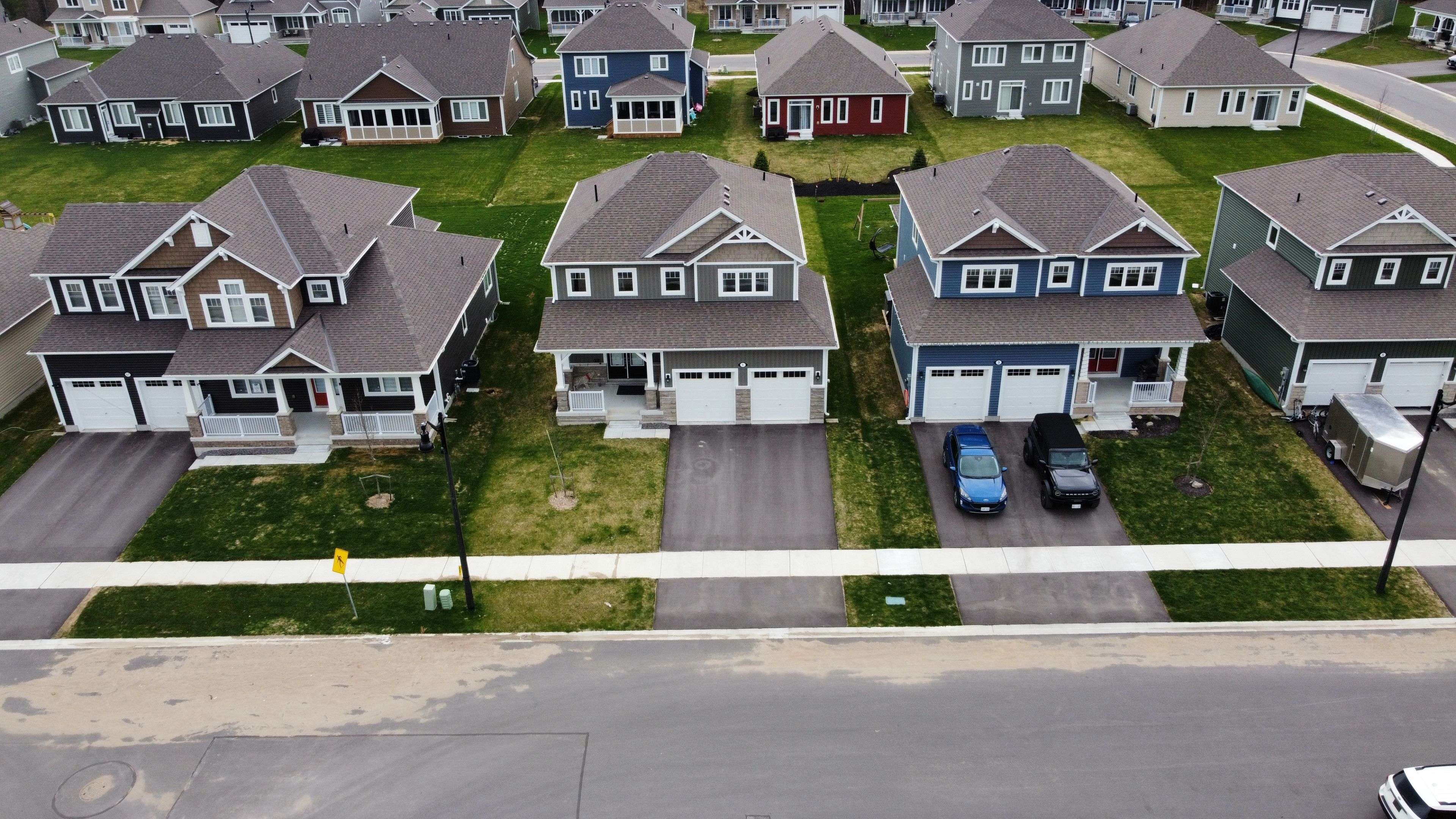 1 Dyer CRES, Bracebridge, ON P1L 0A9