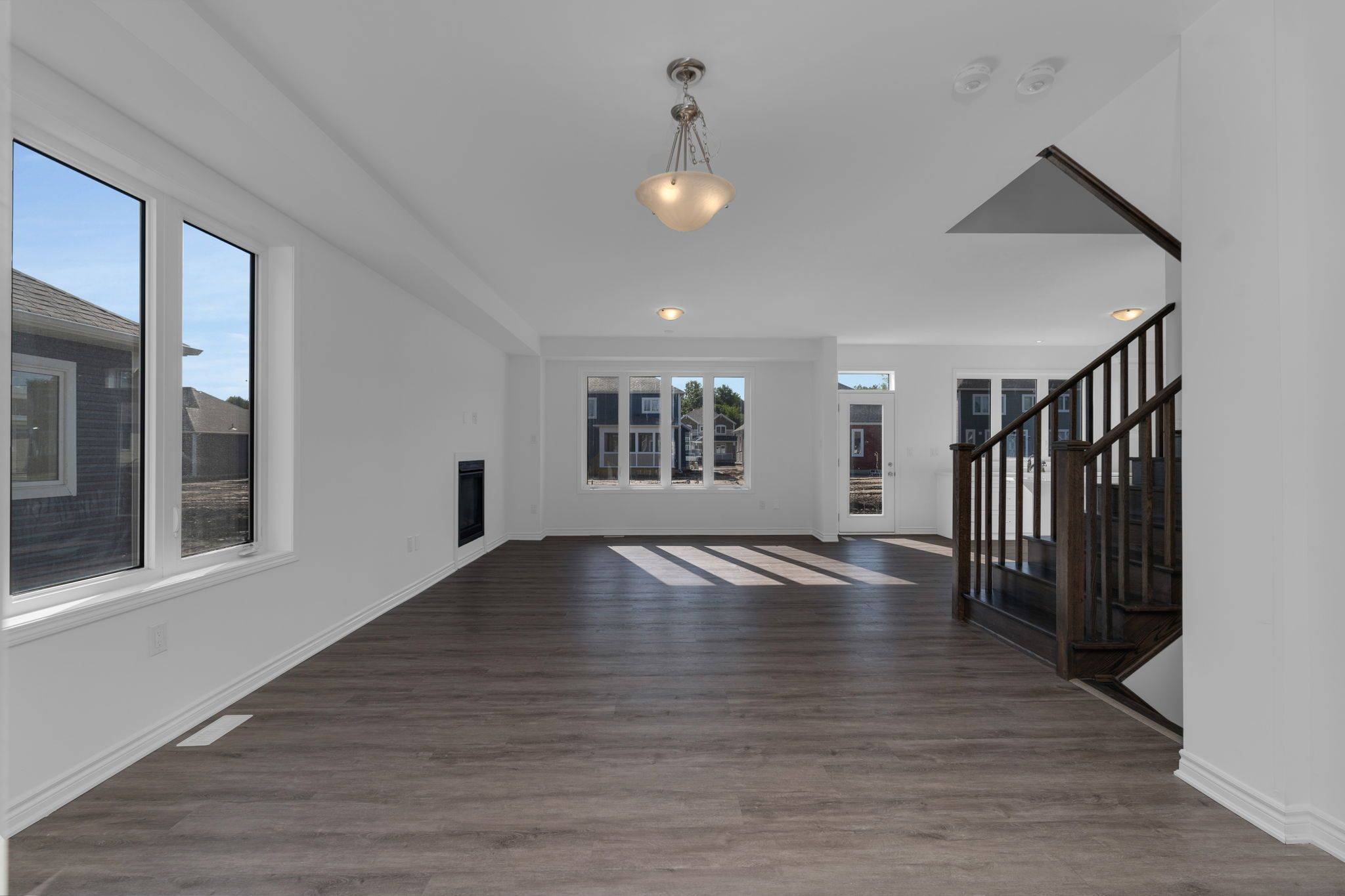 1 Dyer CRES, Bracebridge, ON P1L 0A9