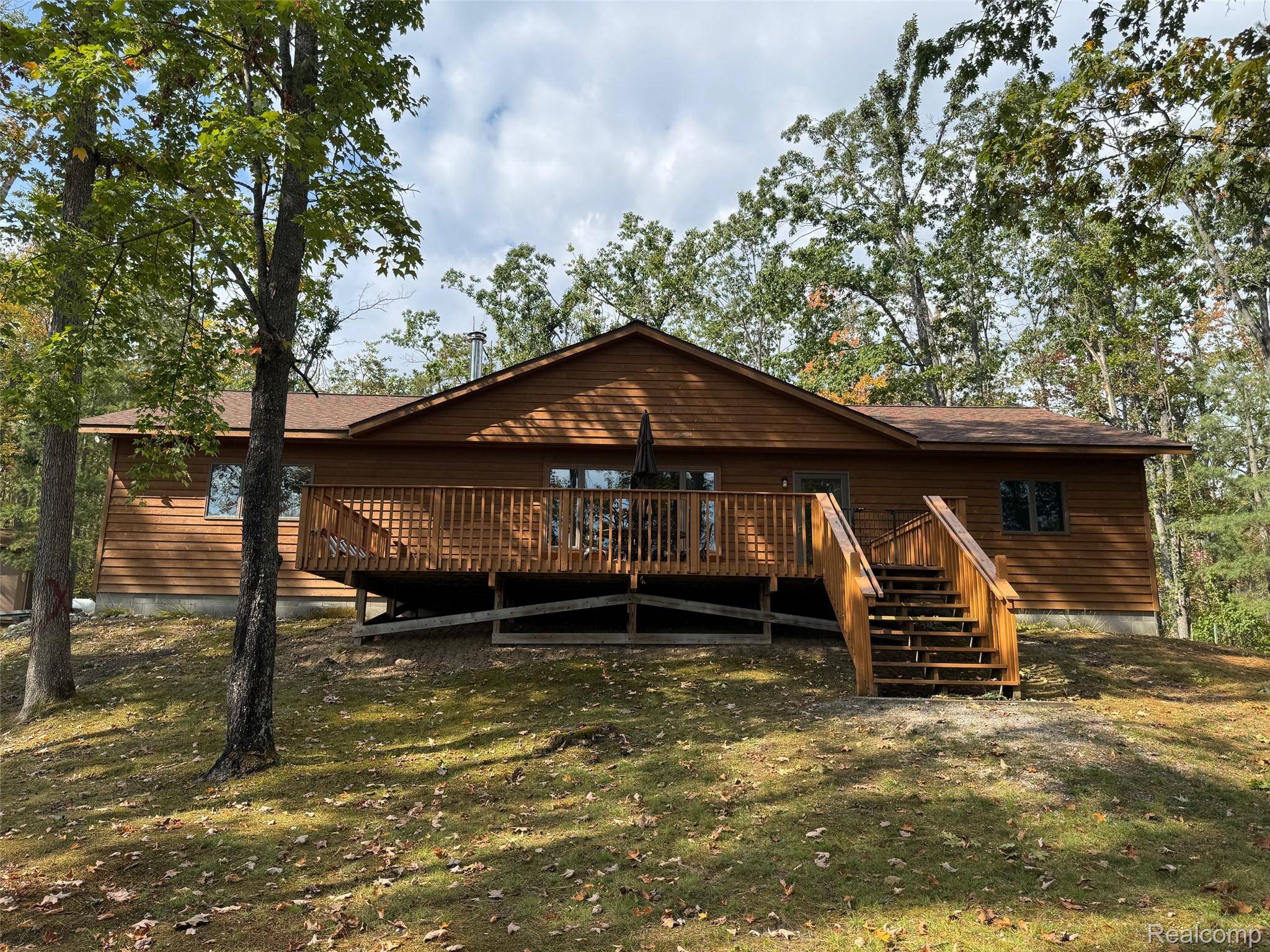 1475 Aarons RD, Albert Township, MI 49756