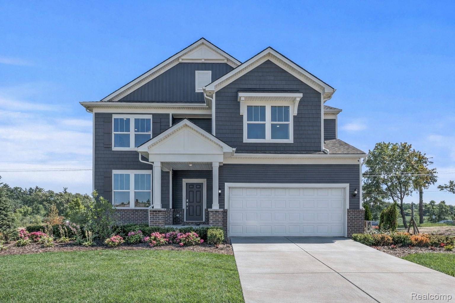 30113 Norway DR, Lyon Charter Township, MI 48165