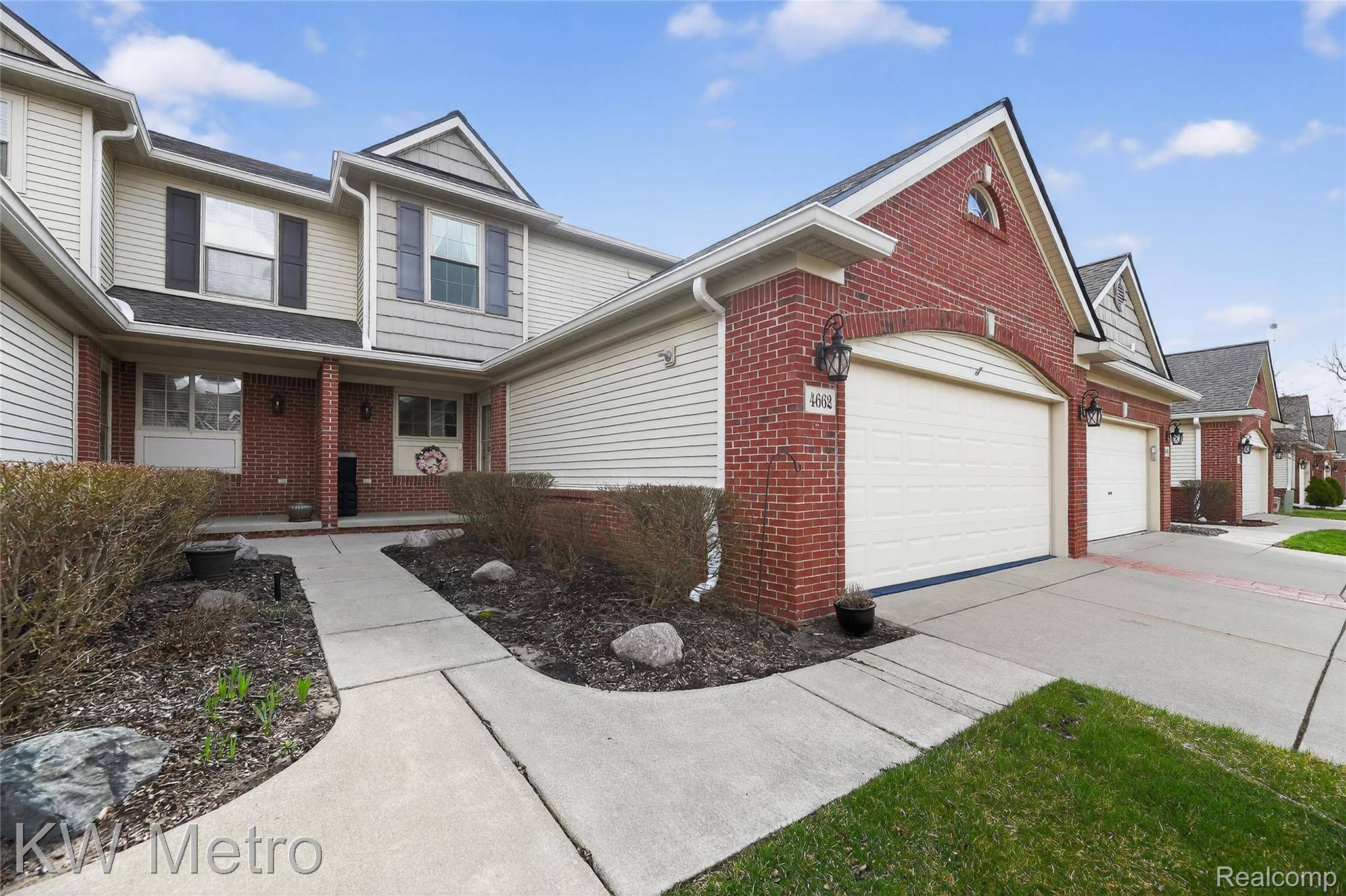 4662 Summer Ridge DR, Genoa Township, MI 48843