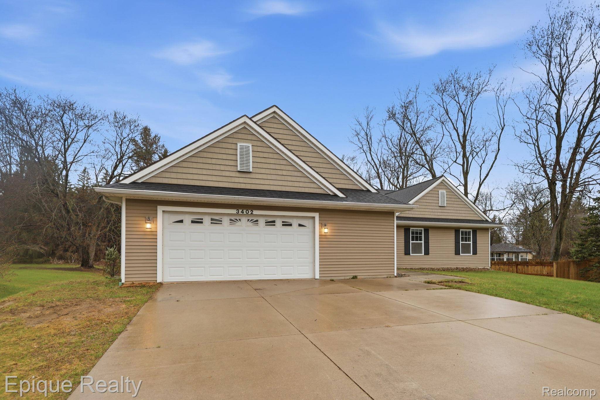 3402 Josephine LN, Alaiedon Township, MI 48854